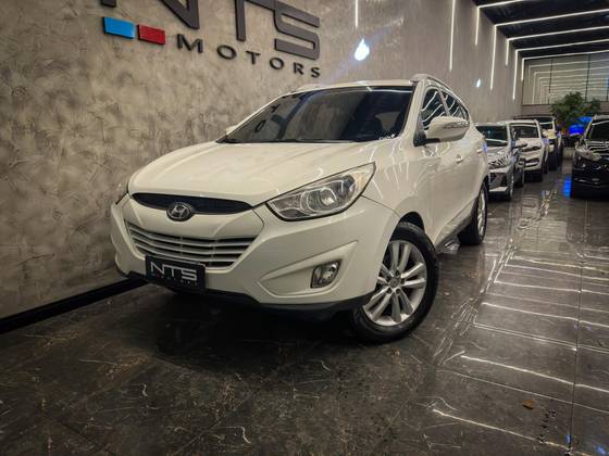 HYUNDAI IX35 2.0 MPFI GLS 16V FLEX 4P AUTOMÁTICO HYUNDAI IX35 2.0 MPFI GLS 16V FLEX 4P AUTOMÁTICO